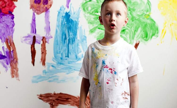 پاک کردن لکه آبرنگ از لباس