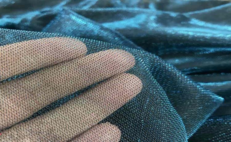 با پارچه توری چی بدوزم