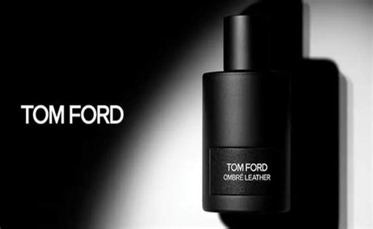 عطر و لوازم آرایشی