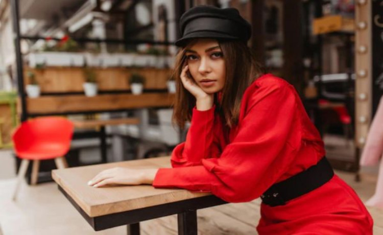 استایل با رنگ گرم قرمز