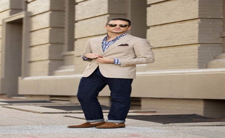 انتخاب کت و شلوار با دکمه‌های متناسب برای استایل مناسب مردان قد بلند
