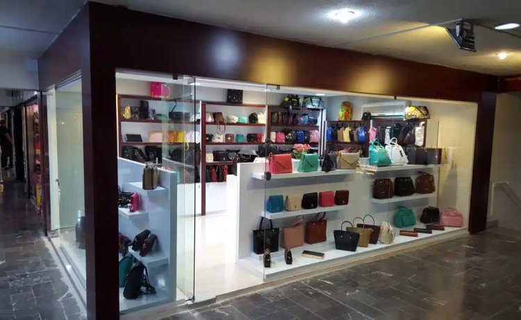 عوامل مهم تاثیرگذار در ﻓﺮوﺷﮕﺎه پوشاک