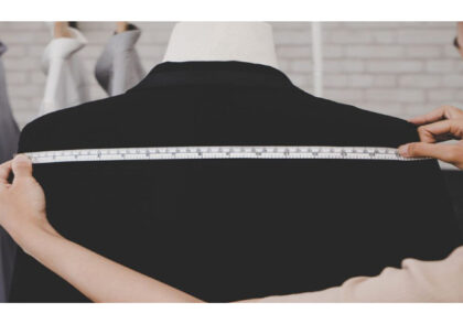 راهنمای انتخاب سایز مانتو + جدول سایز بندی برای مانتو