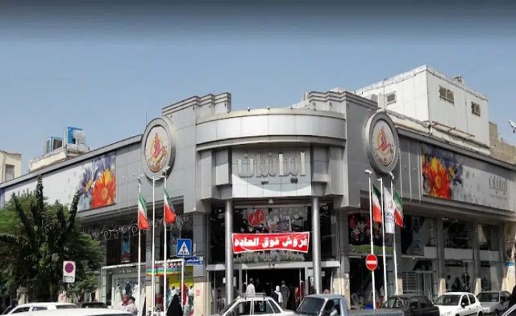 بازار مانتو فروشی امام زاده حسن