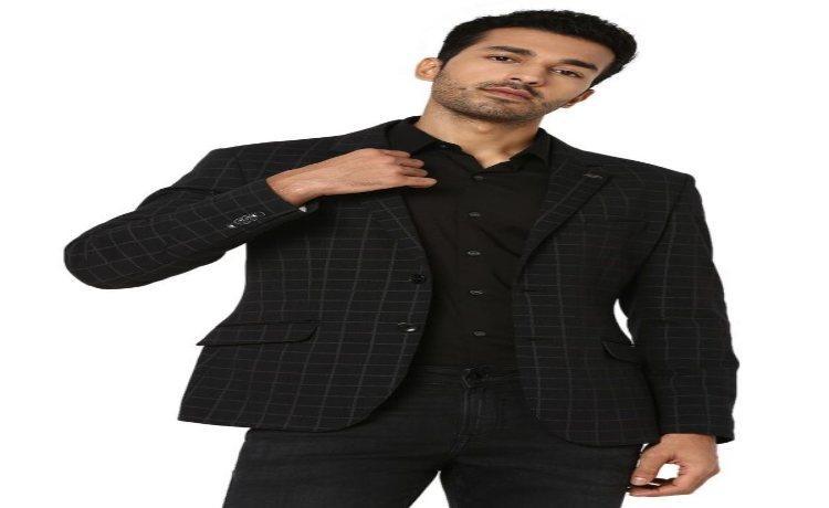 ست کردن کت بلیزر مشکی