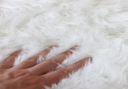 پارچه پولیشی یا پارچه خز چیست؟ + کاربرد پارچه خز