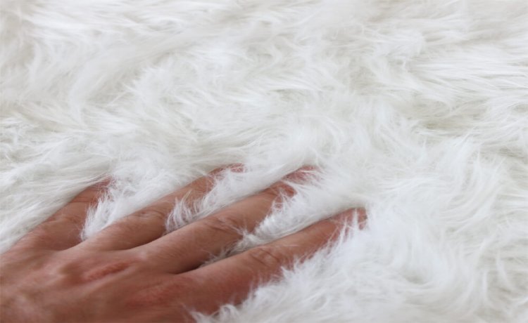 پارچه پولیشی یا پارچه خز چیست؟ + کاربرد پارچه خز