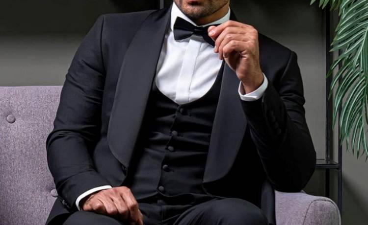 راهنمای انتخاب انواع یقه کت و شلوار مردانه