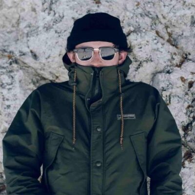 انتخاب بهترین کاپشن زمستانی برای سرما