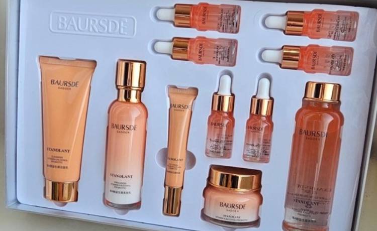 ست تخصصی مراقبت از پوست برند معتبر برای روز زن