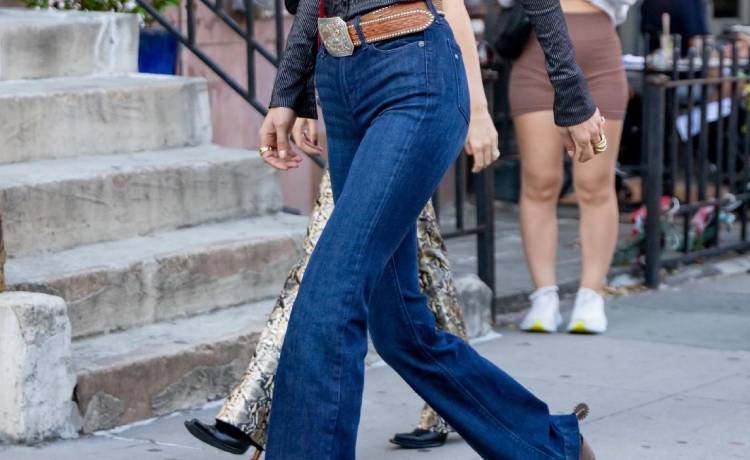 شلوار جین بوت کات