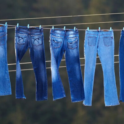 شلوار جین با چی بشوریم؟ صفر تا صد بهترین روش شستشوی شلوار جین