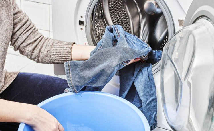 شستشوی شلوار جین در ماشین لباسشویی