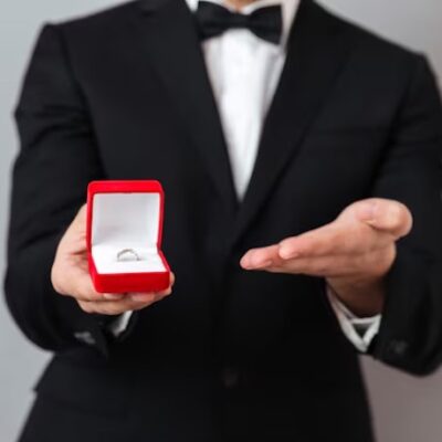 لباس مناسب خواستگاری مردانه