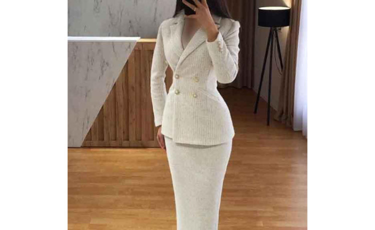 کت بلند با دامن راسته