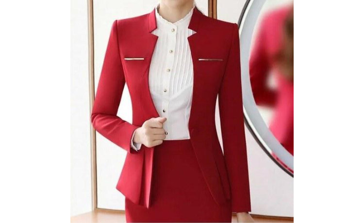 کت یقه ایستاده با دامن راسته