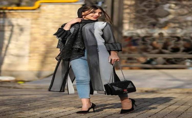 با مانتو بلند چه کفشی بپوشیم؟ کفش پاشنه دار