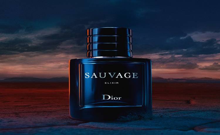 بهترین عطر مردانه با پخش بوی عالی عطر دیور ساواج الکسیر