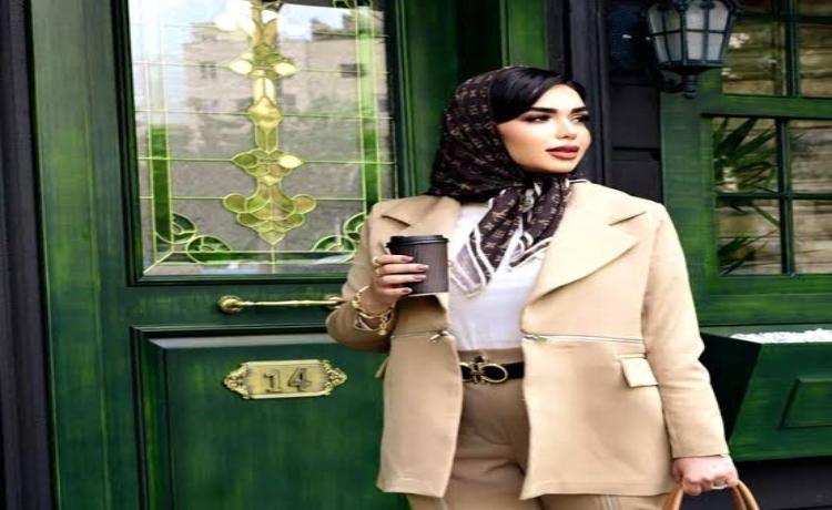 استایل با شومیز سفید ساده و کت بلیزر