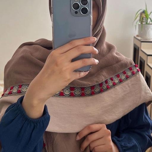 خرید اینترنتی روسری با ترکیب رنگی با تزیین ملکا
