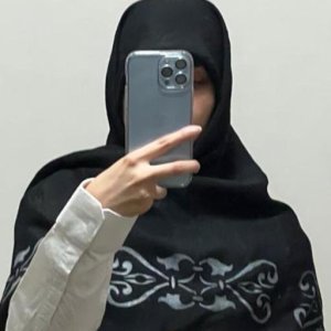 خرید آنلاین روسری با حاشیه چاپ دستی ملکا