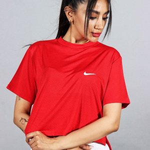 خرید اینترنتی کراپ تاپ ورزشی آستین کوتاه بغل چاکدار نایکی Nike