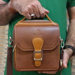 کیف دوشی مردانه با چرم طبیعی(دستدوز)