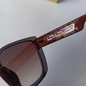 خرید آنلاین عینک آفتابی زنانه فندی استاندارد UV400 
