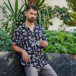 خرید آنلاین پیراهن هاوایی مردانه طرح نخل مدل Lavin (در 2 رنگ بندی)