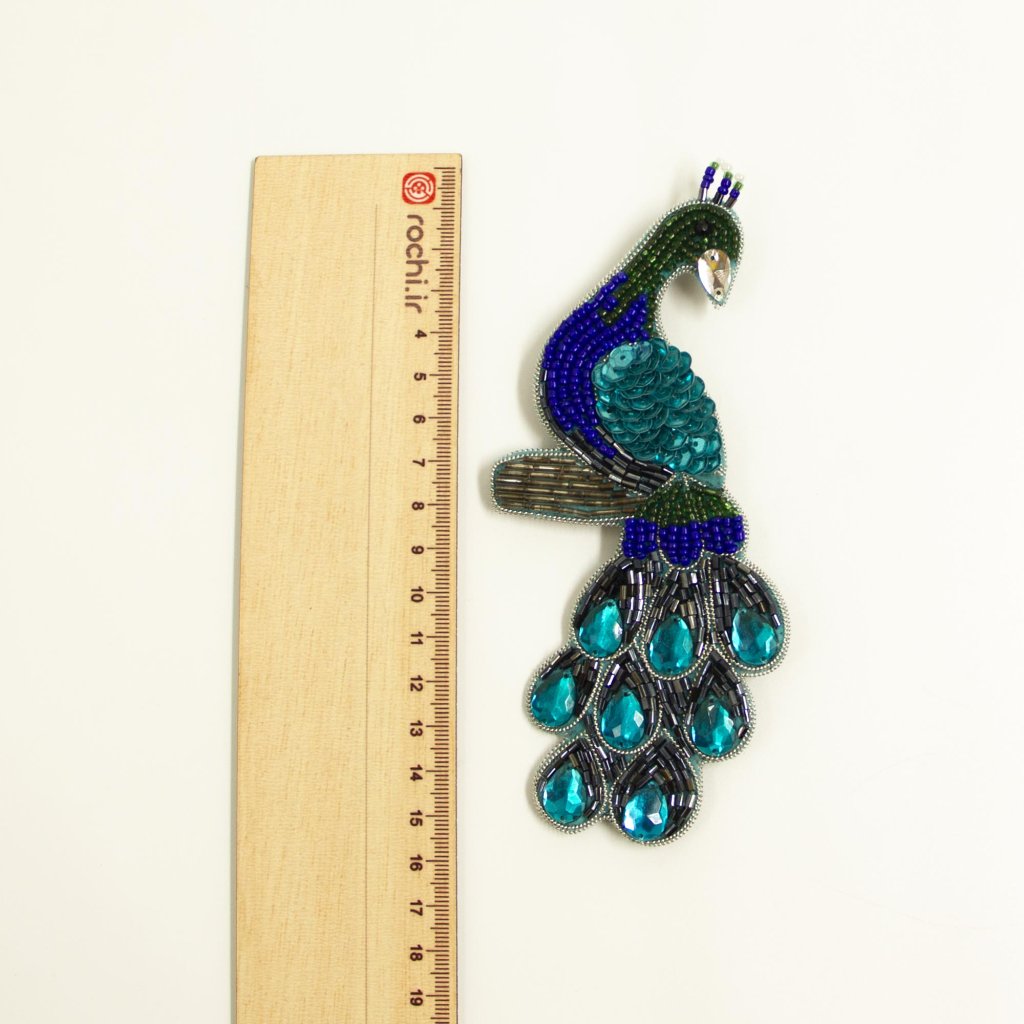 خرید گل سینه جواهردوزی دست ساز طاووس-روچی
